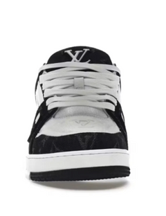 Louis Vuitton Trainer B/White